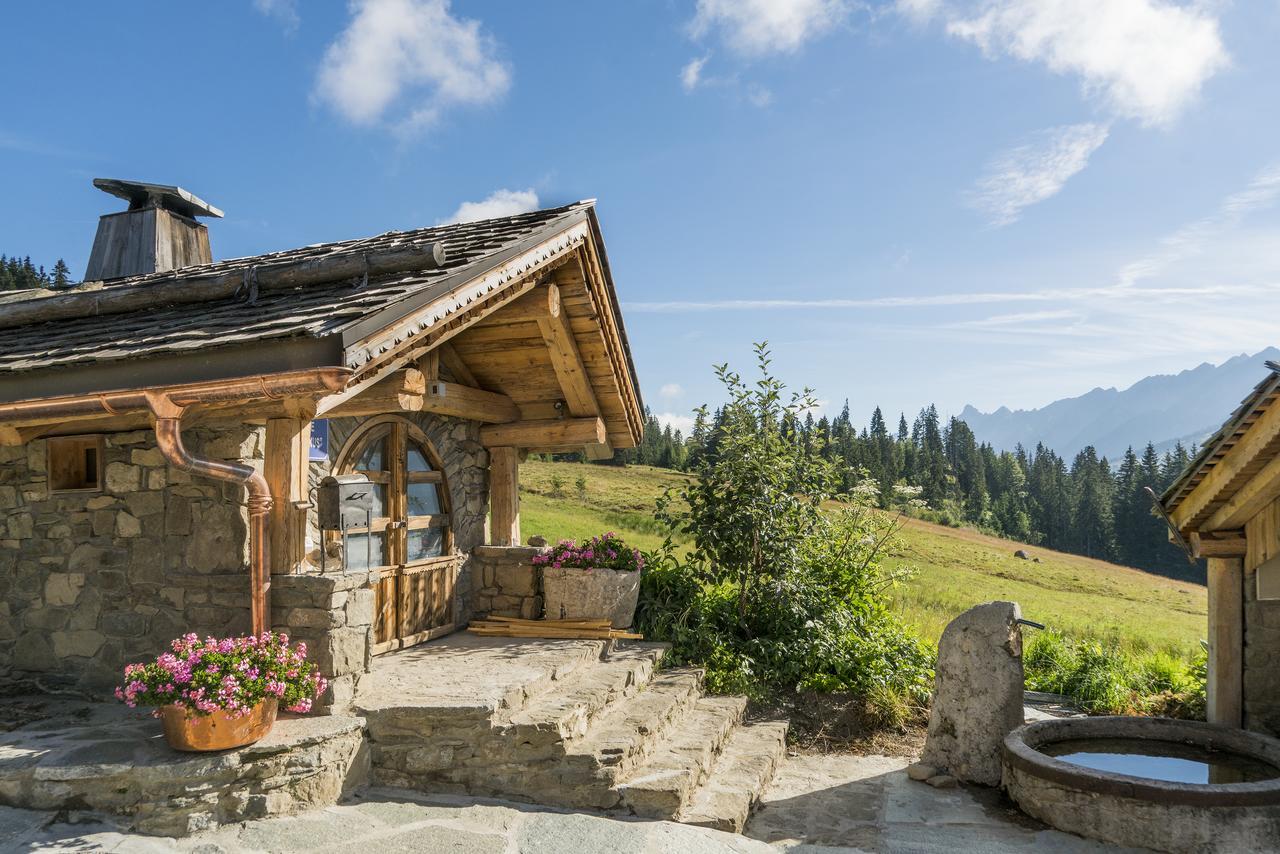 Marc Veyrat - La Maison Des Bois Manigod Exterior foto